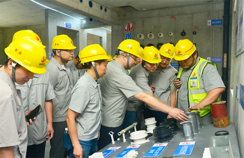 为进一步推进优质客户高效履约，提升交付品质、达成客户满意，2025年6月25日，918搏天堂建设集团在上海组织召开2025年越秀地产、华润置业客户履约推进会。